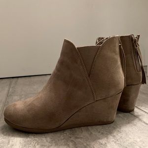 Old Navy wedge booties